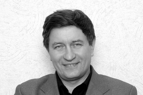 В Воронеже умер известный журналист Александр Саубанов