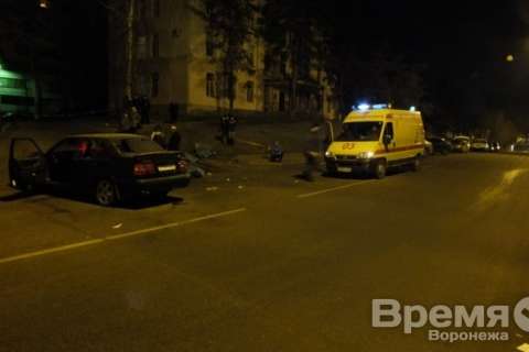 Воронежцу, который на автомобиле врезался в толпу пешеходов, предъявили обвинение