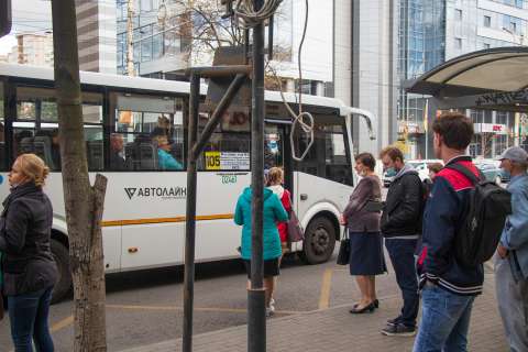 Проблемы общественного транспорта Воронежа попытаются решить повышением тарифа на проезд
