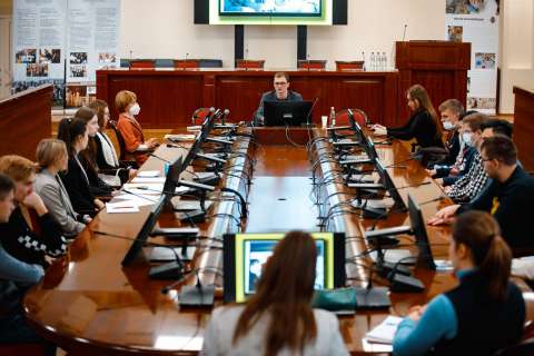 Воронежский перевозчик обсудил с юными инноваторами потенциал развития транспорта
