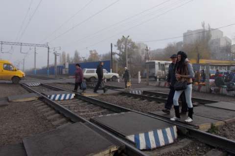 Воронежцев оставят без железнодорожных переездов 