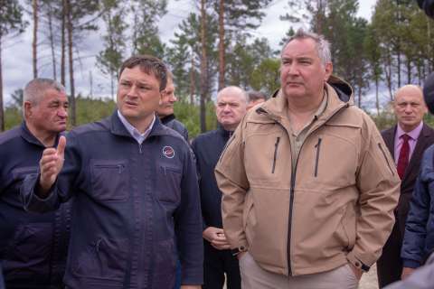 Рогозин заявил о поставке из Воронежа агрегатов для космического корабля США 