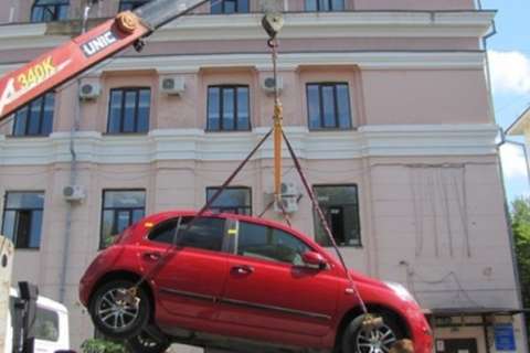 Воронежцы узнают об эвакуированных машинах из интернета