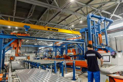 Алюминиевый завод «ЛайтКонстракшен» перенес производство на новую перспективную площадку в Воронеже