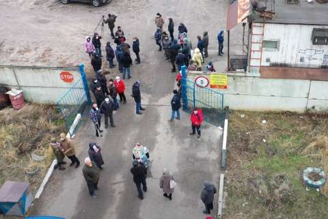 В Воронеже коммунисты разогрели жителей за сохранение незаконной парковки