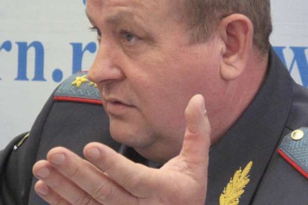Глава ГУВД насчитал в области всего двух полицейских Глава ГУВД насчитал в области всего двух полицейских