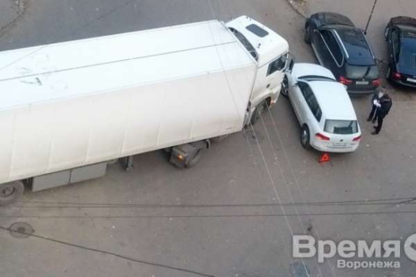 Главный воронежский гаишник назвал самые аварийные дороги в нашей области Главный воронежский гаишник назвал самые аварийные дороги в нашей области