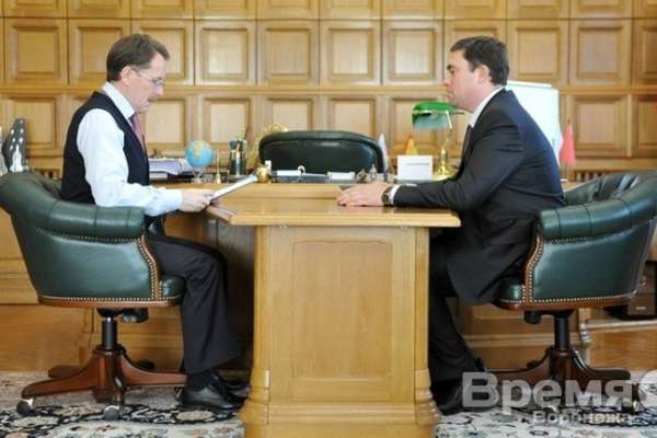 Максим Увайдов как сити-менеджер, «особо приближённый к императору» Максим Увайдов как сити-менеджер, «особо приближённый к императору»