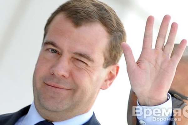 Дмитрий Медведев в Воронеже обсудит проблемы нефтехимической промышленности Дмитрий Медведев в Воронеже обсудит проблемы нефтехимической промышленности