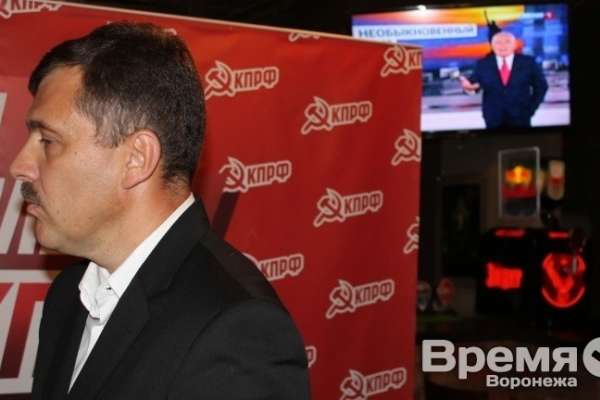 Константин Ашифин идёт в думу Воронежа за реальной политикой? Константин Ашифин идёт в думу Воронежа за реальной политикой?