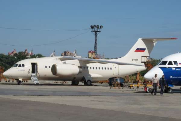 Воронежский авиазавод в этом году намерен собрать 9 самолетов АН-148 Воронежский авиазавод в этом году намерен собрать 9 самолетов АН-148