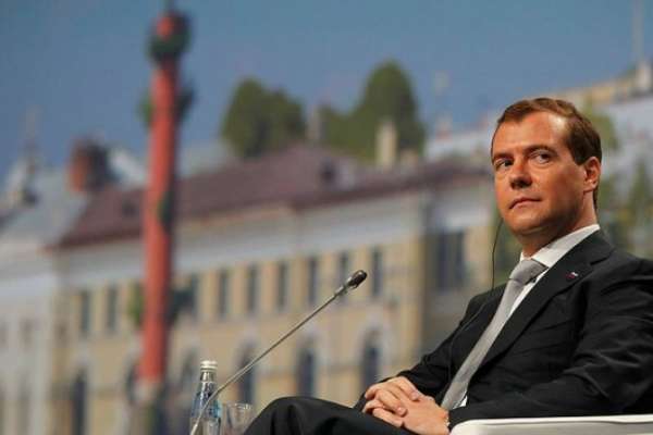 Президент России перевез маму из Воронежа Президент России перевез маму из Воронежа