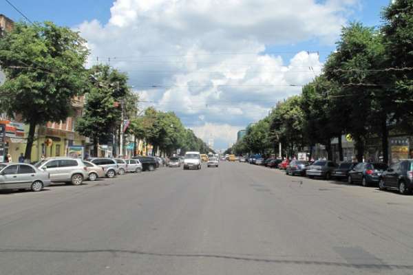 В Воронеже почти на месяц перекрывается проспект Революции В Воронеже почти на месяц перекрывается проспект Революции