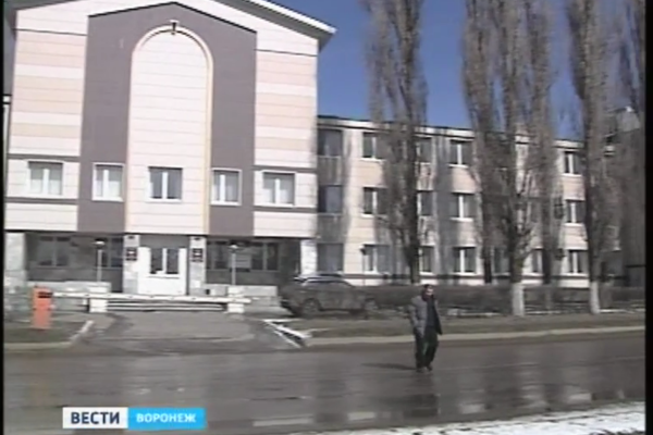 Жителей воронежского общежития выгоняют на улицу Жителей воронежского общежития выгоняют на улицу