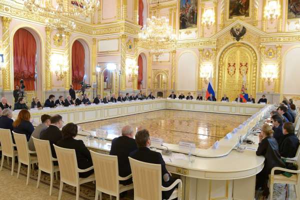Худрук воронежского Камерного театра вошел в состав совета по культуре при президенте Худрук воронежского Камерного театра вошел в состав совета по культуре при президенте
