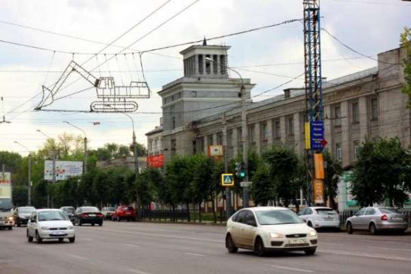 В Воронеже часть недвижимости разорившегося экскаваторного завода повторно выставили на торги 