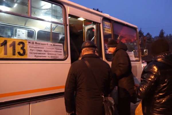 «Нам это не нужно»: воронежцы из микрорайона Шилово против изменения маршрута общественного транспорта «Нам это не нужно»: воронежцы из микрорайона Шилово против изменения маршрута общественного транспорта