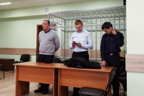 Воронежский бизнесмен Дмитрий Большаков признал вину в махинациях с землей ради шанса на «условку» Воронежский бизнесмен Дмитрий Большаков признал вину в махинациях с землей ради шанса на «условку»