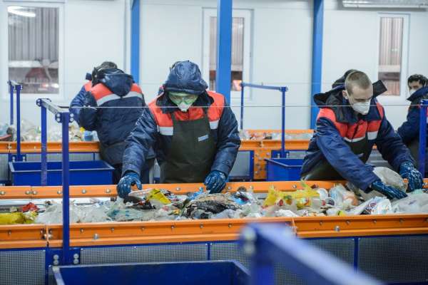 В Воронежской области заключенных привлекут к мусоропереработке В Воронежской области заключенных привлекут к мусоропереработке
