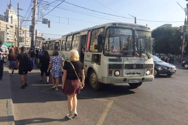 Губернатор обозначил предел роста цены на проезд в воронежских маршрутках Губернатор обозначил предел роста цены на проезд в воронежских маршрутках
