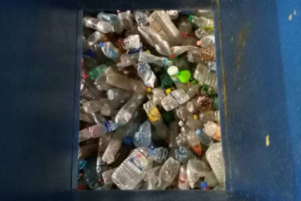 Воронежские власти снизили стоимость вывоза мусора Воронежские власти снизили стоимость вывоза мусора