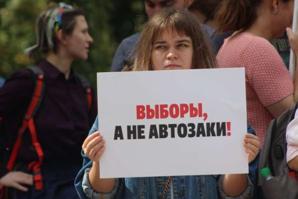 В воронежском штабе Навального прошли обыски по делу ФБК В воронежском штабе Навального прошли обыски по делу ФБК