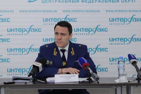 Прокурор Воронежской области заработал 3,6 млн рублей в 2019 году Прокурор Воронежской области заработал 3,6 млн рублей в 2019 году