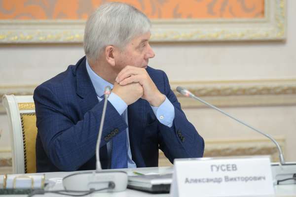 В воронежской облдуме перераспределили четыре мандата В воронежской облдуме перераспределили четыре мандата