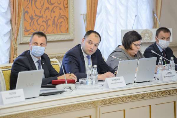 Руководитель департамента ЖКХ предложил не платить воронежцам за капремонт малоэтажек Руководитель департамента ЖКХ предложил не платить воронежцам за капремонт малоэтажек