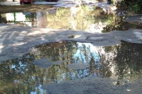 В Воронеже специалисты «Водоканала» второй день борются с крупной аварией В Воронеже специалисты «Водоканала» второй день борются с крупной аварией