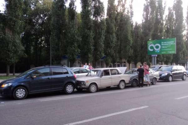 Дорогам Воронежской области присвоен средний уровень опасности Дорогам Воронежской области присвоен средний уровень опасности