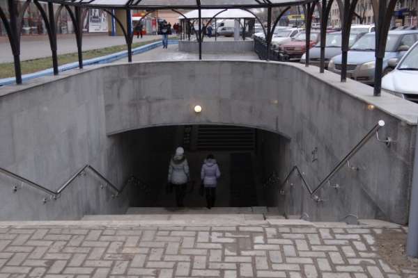 В Воронеже остановка "Детский мир" будет перенесена В Воронеже остановка "Детский мир" будет перенесена