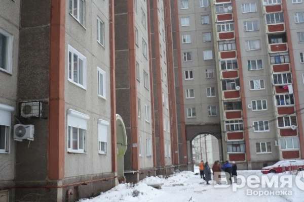В Воронеже поставщик тепла в морозы отключил от горячей воды более 1 500 горожан В Воронеже поставщик тепла в морозы отключил от горячей воды более 1 500 горожан