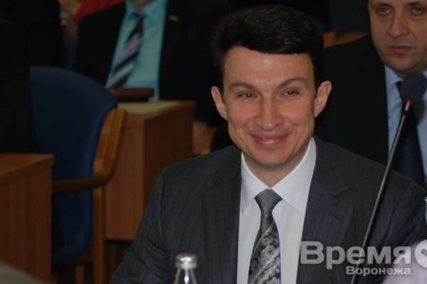 И.о. мэра Воронежа за год заработал 39 млн рублей И.о. мэра Воронежа за год заработал 39 млн рублей