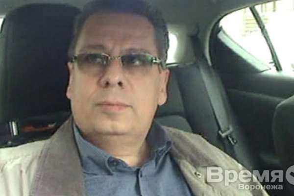 Экс-ректор воронежского института продавал пост замглавы управления «Росимущества» за $300 тысяч Экс-ректор воронежского института продавал пост замглавы управления «Росимущества» за $300 тысяч