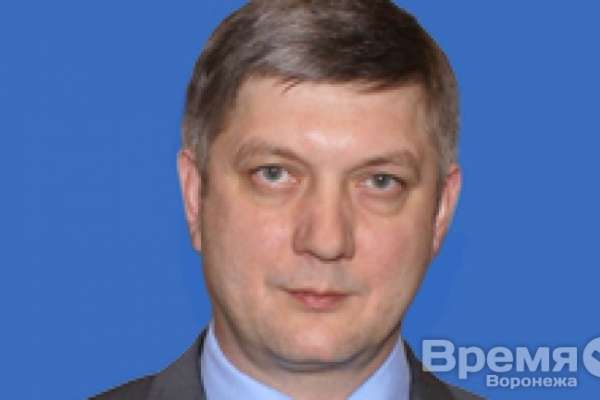 Кандидат в мэры Воронежа вице-губернатор Александр Гусев: предвыборной программы нет, но к войне компроматов готов Кандидат в мэры Воронежа вице-губернатор Александр Гусев: предвыборной программы нет, но к войне компроматов готов