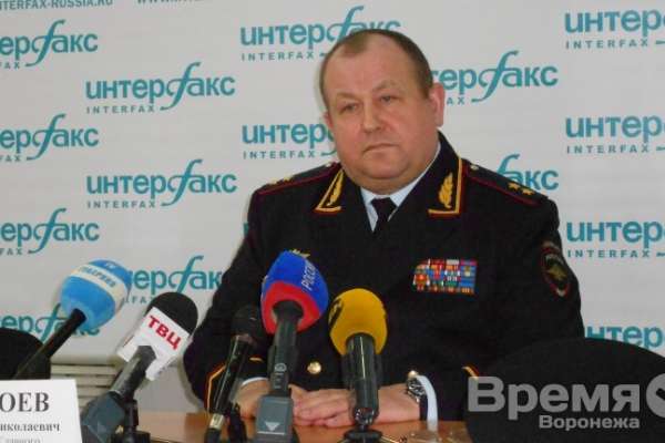 Начальник Главка о наказании полицейским, пытавшим невиновного: «Если бы я был судьёй, то дал бы больше» Начальник Главка о наказании полицейским, пытавшим невиновного: «Если бы я был судьёй, то дал бы больше»