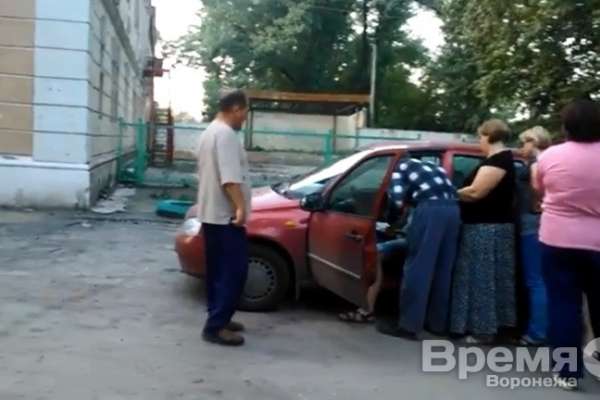 Воронежцы заявили о скупке голосов в Семилукском районе Воронежцы заявили о скупке голосов в Семилукском районе