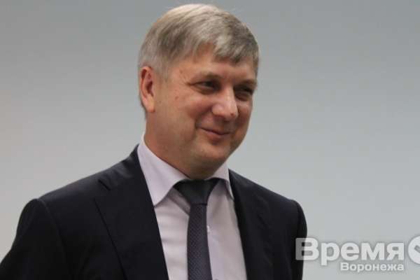 Александр Гусев призвал к общественному контролю за выборами мэра Воронежа Александр Гусев призвал к общественному контролю за выборами мэра Воронежа