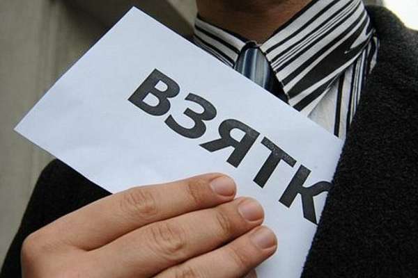 Воронежский адвокат попытался подкупить следователя Воронежский адвокат попытался подкупить следователя