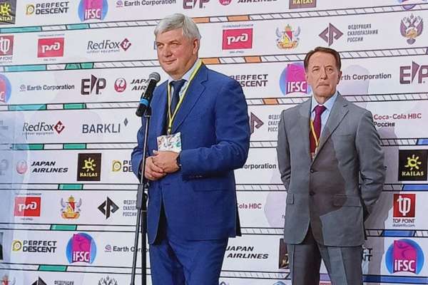 Воронежский губернатор вошел в топ-20 медиарейтинга глав регионов за август Воронежский губернатор вошел в топ-20 медиарейтинга глав регионов за август