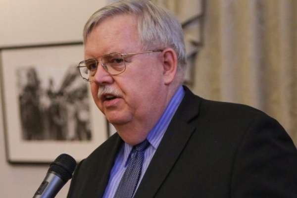 В Воронеже посол США ответил на подозрения в поддержке «цветных революций» В Воронеже посол США ответил на подозрения в поддержке «цветных революций»