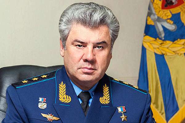 Главком ВКС высоко оценил матчасть воронежского вуза Главком ВКС высоко оценил матчасть воронежского вуза