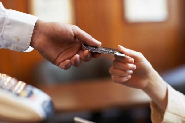 В Воронеже будут судить сотрудника банка, который украл у работодателя 2,7 млн рублей В Воронеже будут судить сотрудника банка, который украл у работодателя 2,7 млн рублей