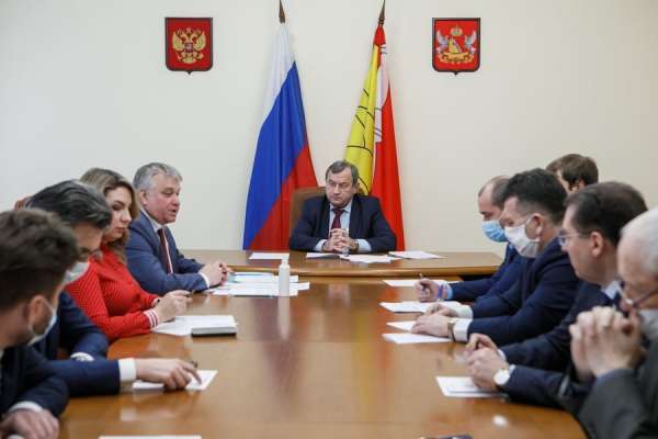 Воронежские коммунисты вновь пробивают место для почтения Сталина Воронежские коммунисты вновь пробивают место для почтения Сталина