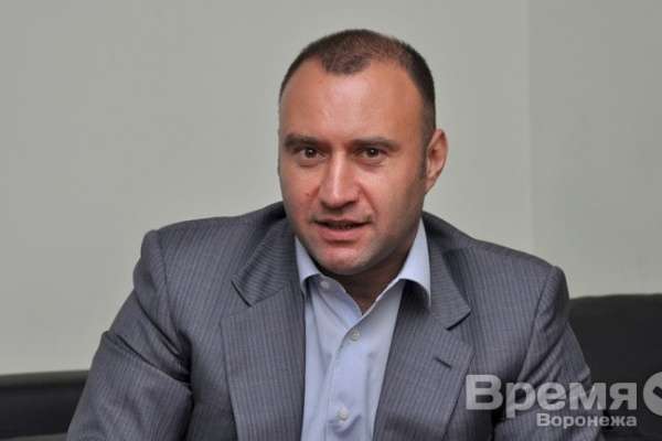 Воронежский депутат попал в список Forbes благодаря жене Воронежский депутат попал в список Forbes благодаря жене