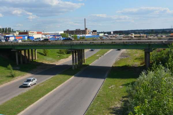 На воронежские дороги потратят более 1,7 млрд рублей На воронежские дороги потратят более 1,7 млрд рублей