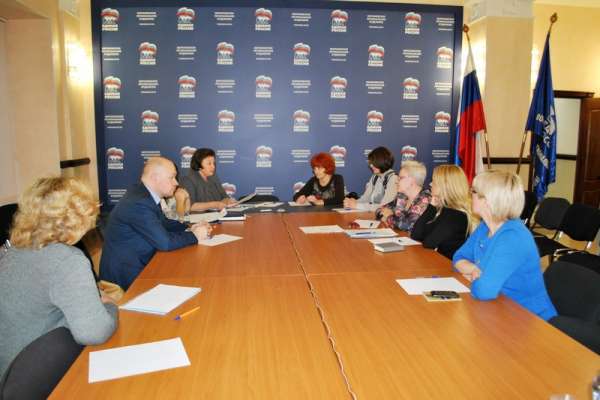 Как общественные советы взаимодействуют с исполнительными органами власти Воронежской области