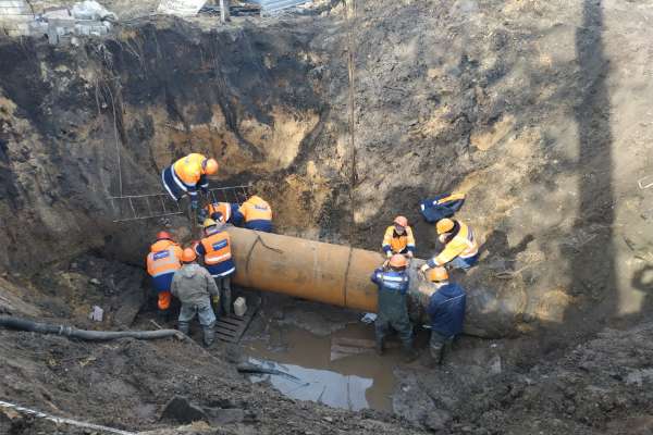 Власти Воронежа отчитались об устранении крупной коммунальной аварии Власти Воронежа отчитались об устранении крупной коммунальной аварии