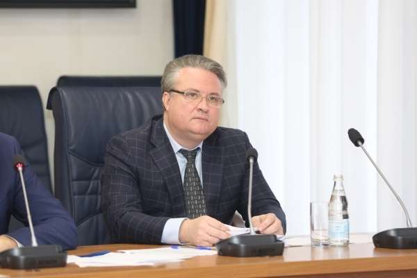 Вадим Кстенин переизбран мэром Воронежа большинством голосов Вадим Кстенин переизбран мэром Воронежа большинством голосов